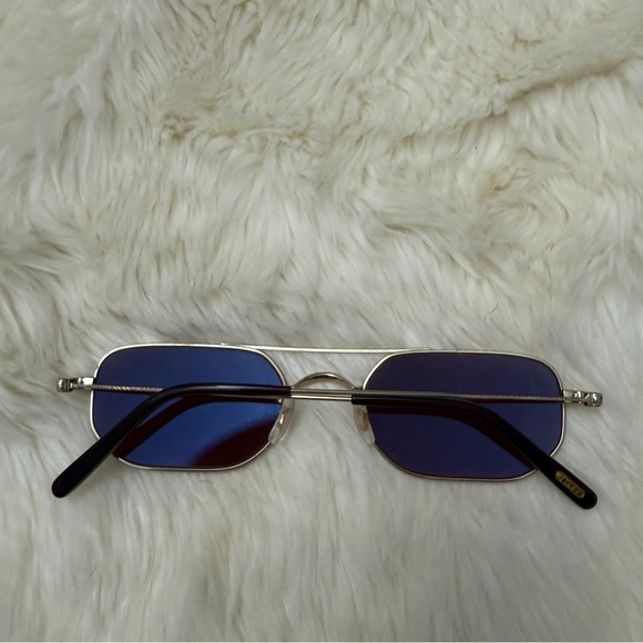 OLIVER PEOPLES
Indio 51MM Geometric Sunglasses - Picture 2 of 5